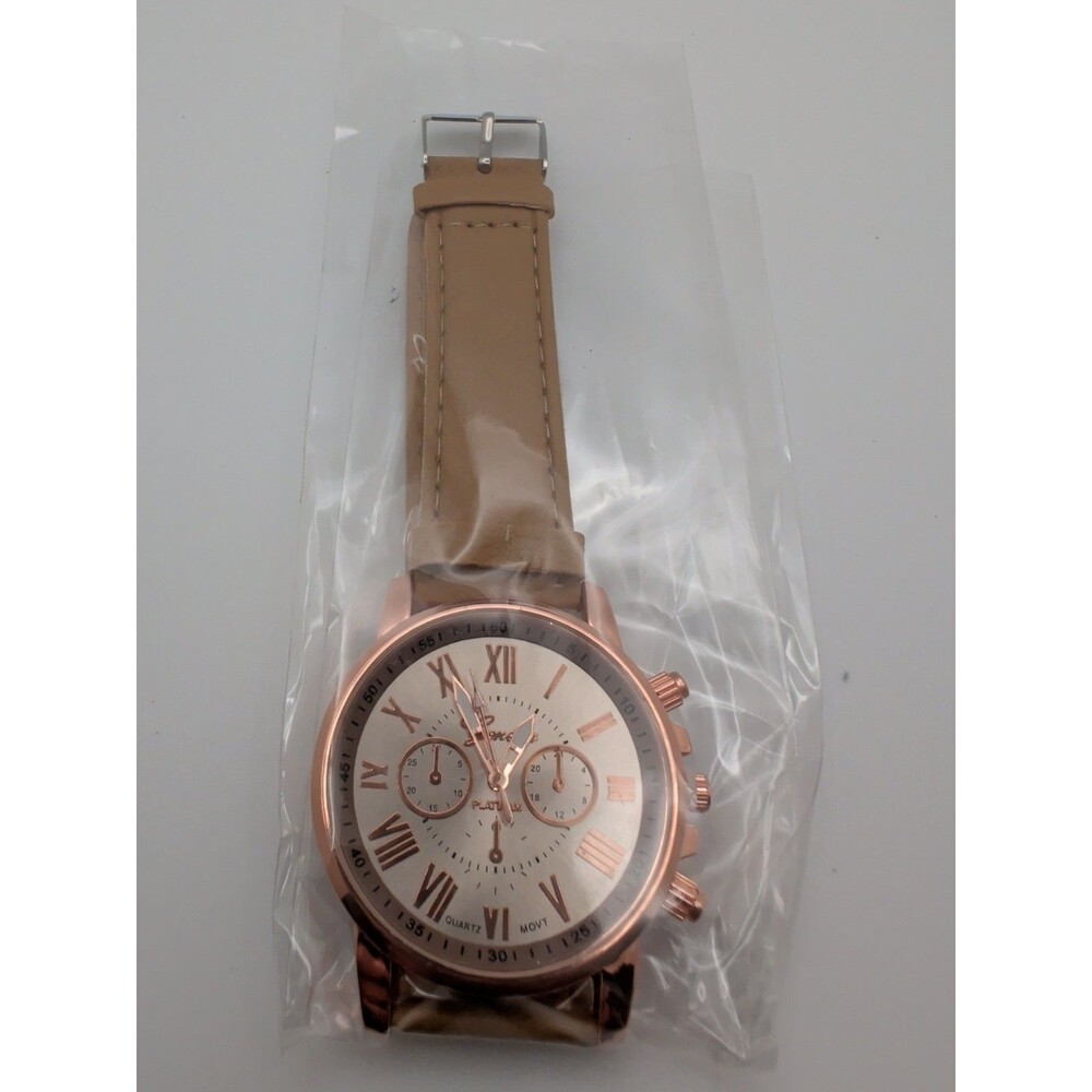 Women's Beige Wristwatch Quartz Movement
